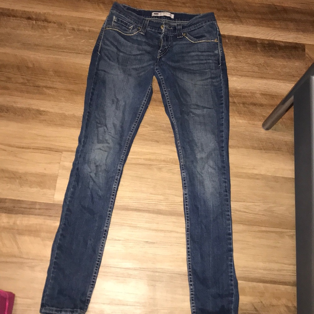 Levi’s - Picture 3 of 4